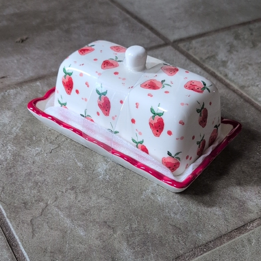 Strawberry Pattern Butter Dish